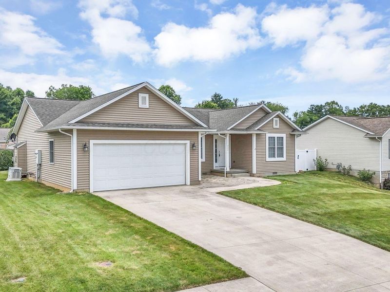 797 Hobart Avenue , Logan, OH 43138 Photo 2