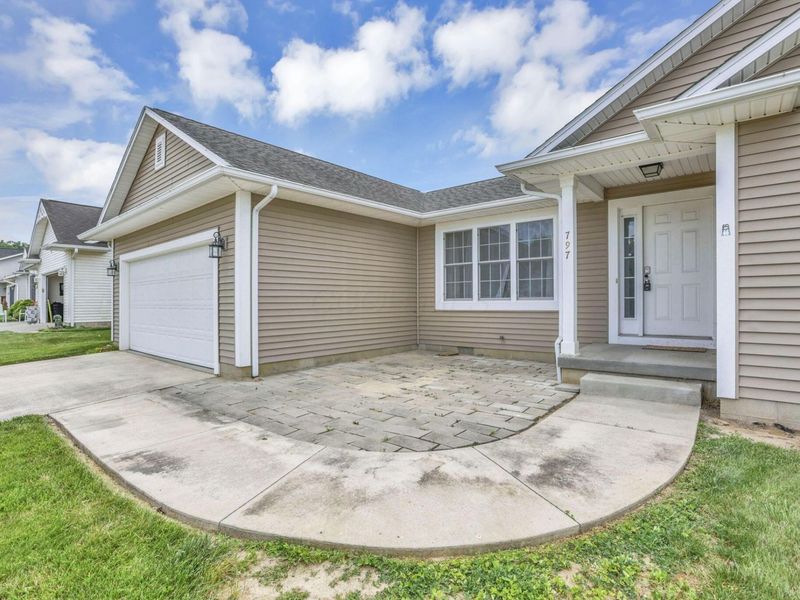 797 Hobart Avenue , Logan, OH 43138 Photo 6