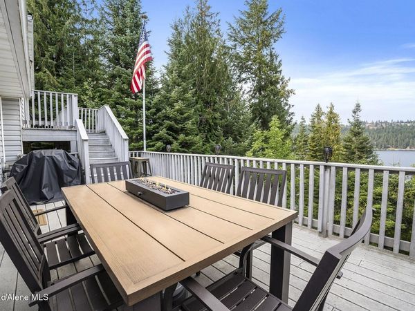 19820 S Alcan Rd , Coeur d'Alene, ID 83814