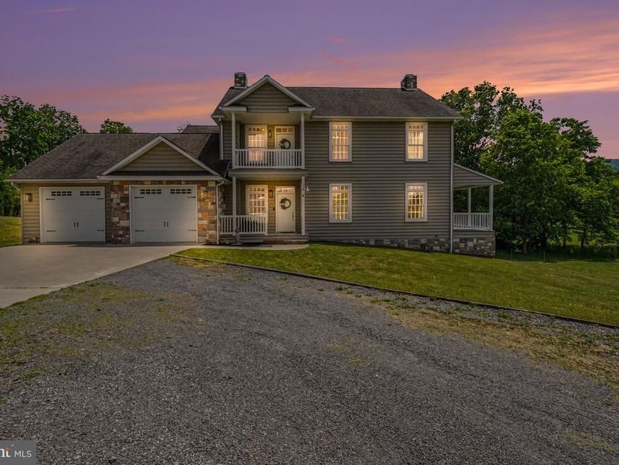 372 S Good Spring Road, Hegins, PA 17938 Main Photo