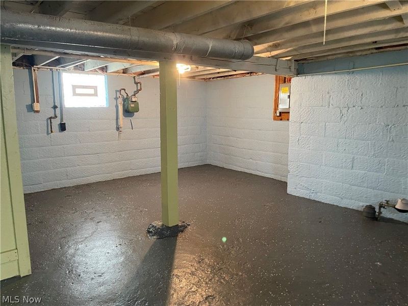 628 Garry Road, Akron, OH 44305 Photo 16