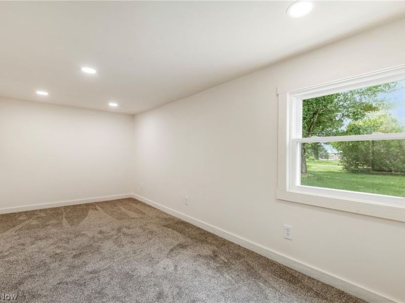 174 South , Frazeysburg, OH 43822 Photo 11