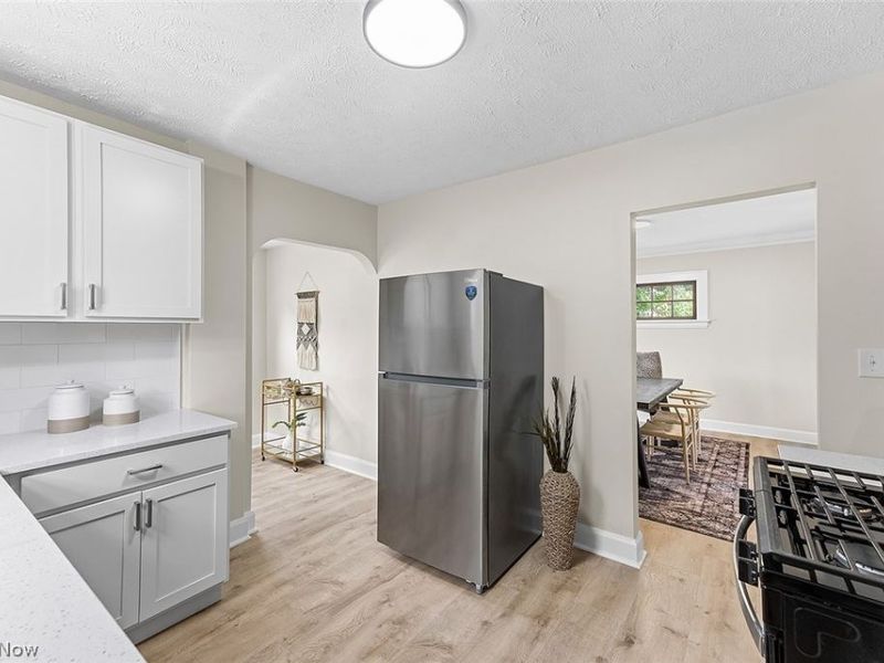 4650 Dornur Drive, Cleveland, OH 44109 Photo 8