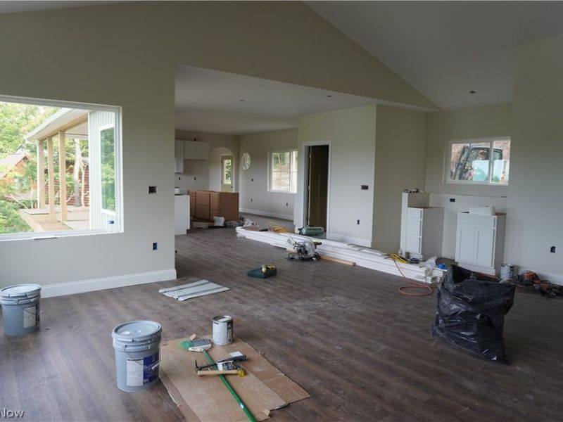 15 Huron Trail , Malvern, OH 44644 Photo 3