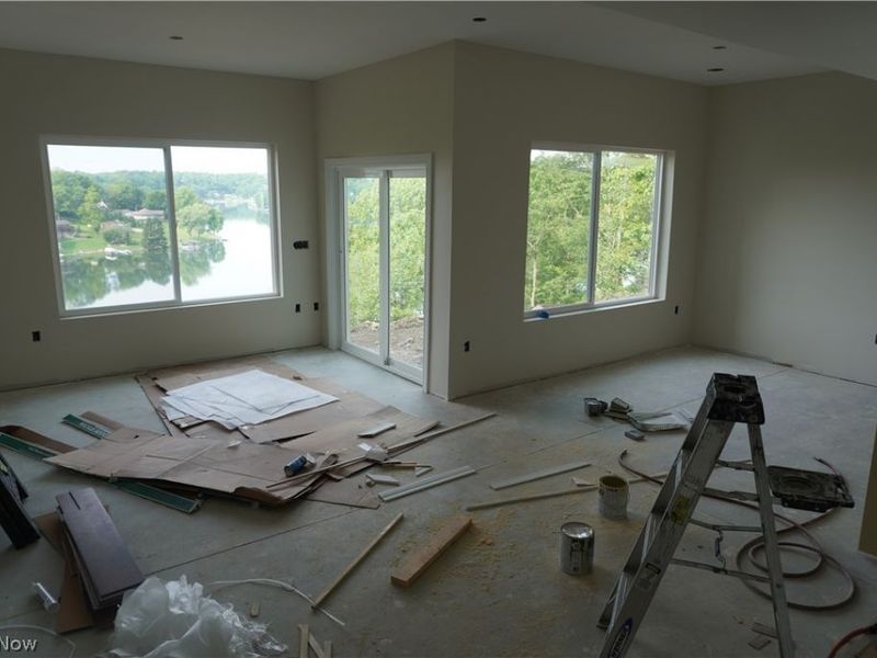 15 Huron Trail , Malvern, OH 44644 Photo 8