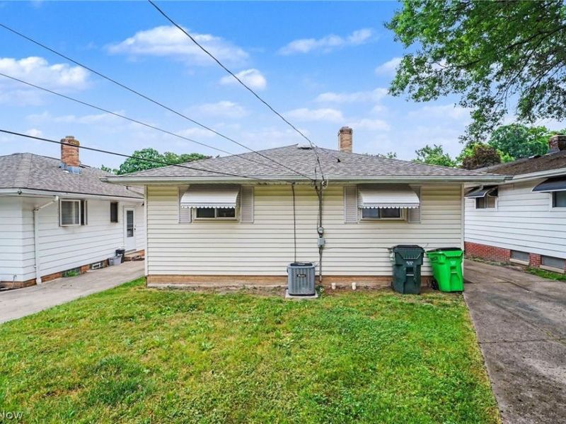 5576 Andover Boulevard , Garfield Heights, OH 44125 Photo 20