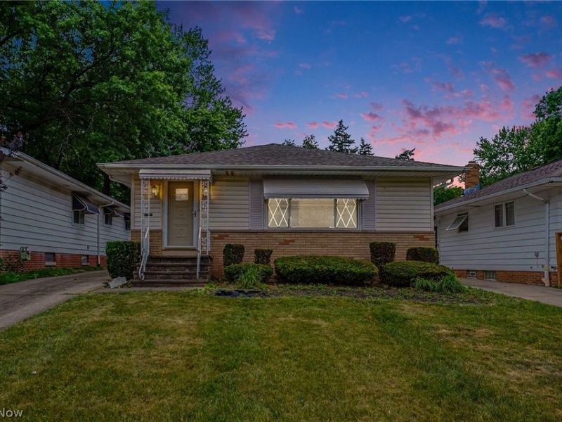 5576 Andover Boulevard , Garfield Heights, OH 44125 Photo 24