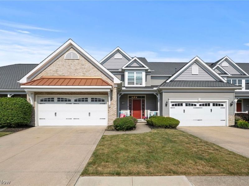 5067 Shepherds Glen , Willoughby, OH 44094 Photo 1