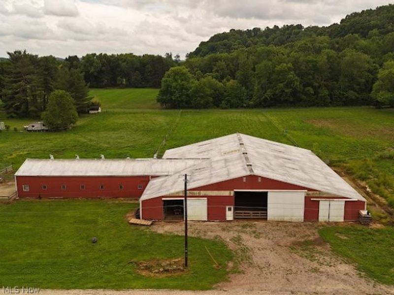 2722 State Route 416 S.E., New Philadelphia, OH 44663 Photo 4
