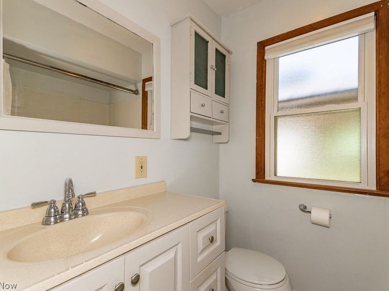 721 Pendley Road , Willowick, OH 44095 Photo 15