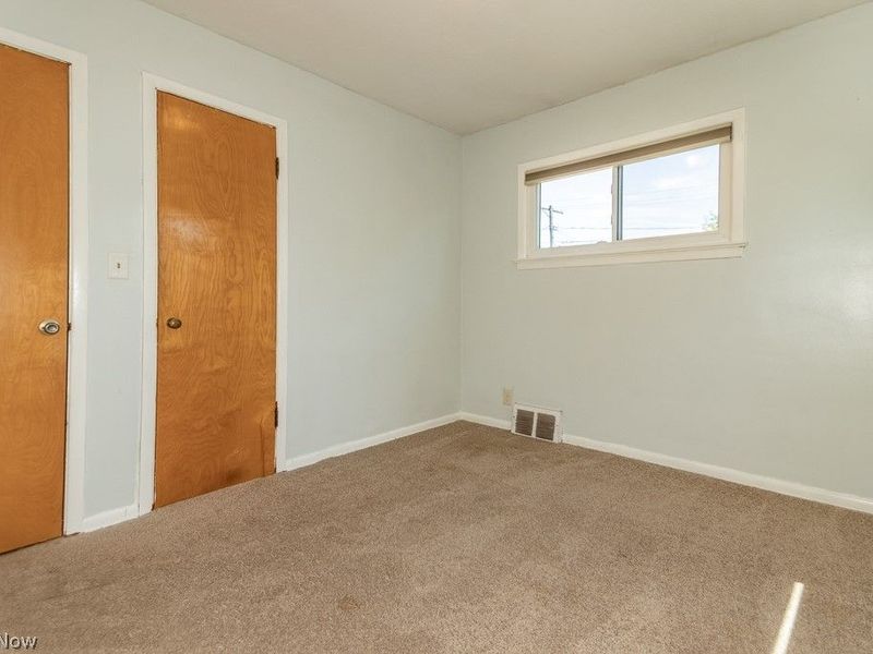 721 Pendley Road , Willowick, OH 44095 Photo 18