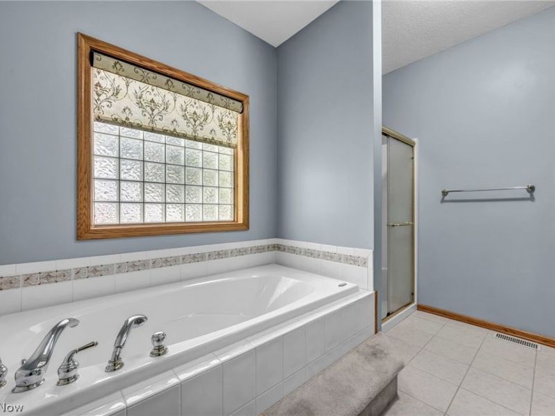 7397 Cherry Hill Lane , Broadview Heights, OH 44147 Photo 12