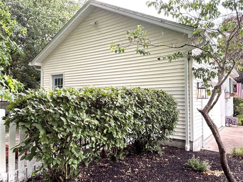 8268 Hilltop Drive , Poland, OH 44514 Photo 46