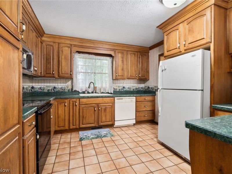 5520 Apple Ridge Circle , Clinton, OH 44216 Photo 15