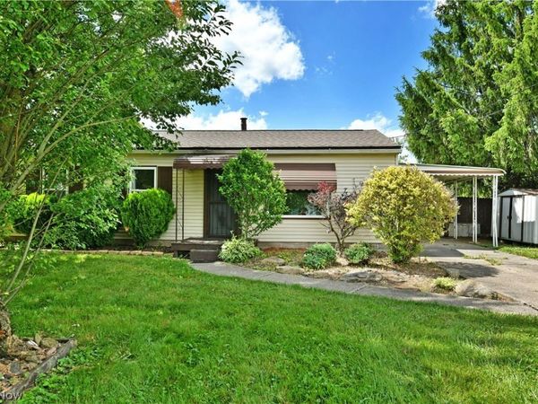 2521 Beech Street , Girard, OH 44420