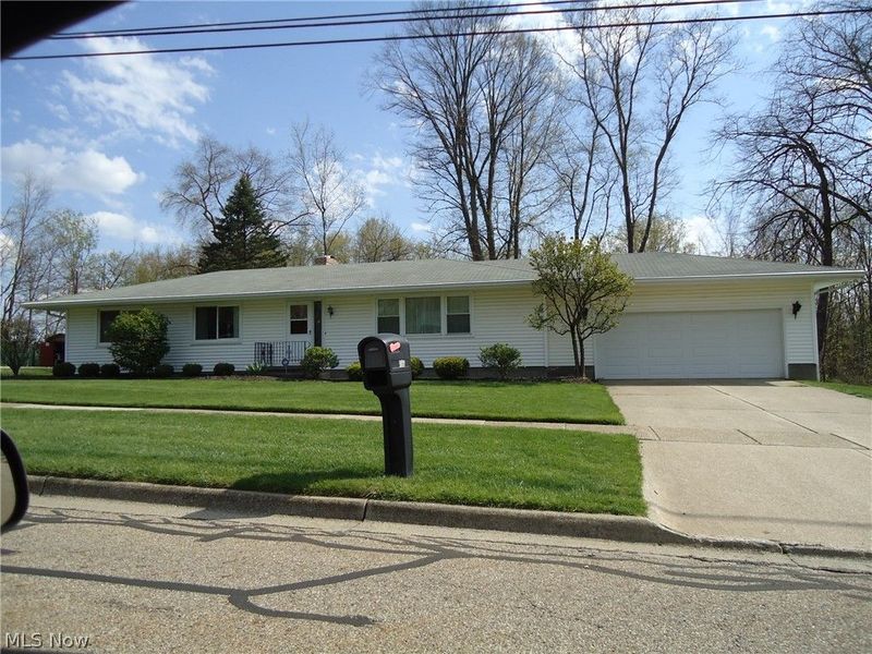166 W Garwood Drive , Tallmadge, OH 44278 Photo 2