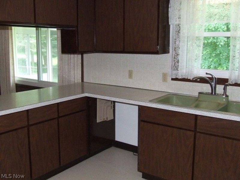 166 W Garwood Drive , Tallmadge, OH 44278 Photo 33