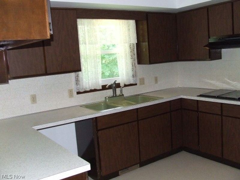 166 W Garwood Drive , Tallmadge, OH 44278 Photo 36