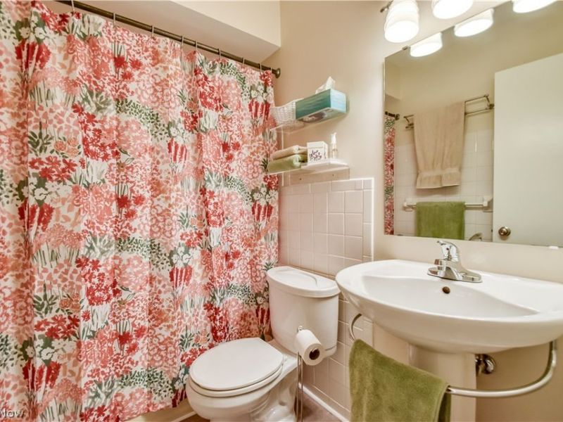 1 Meadowlawn Drive, Unit 12, Mentor, OH 44060 Photo 14