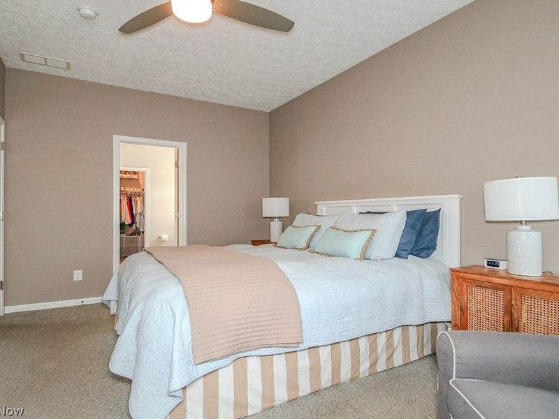 9072 Devonshire Drive, Olmsted Falls, OH 44138 Photo 20