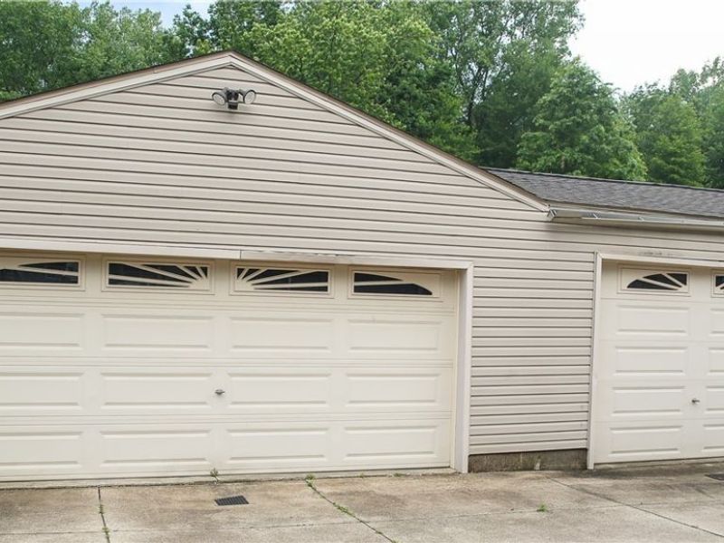 1258 Vane Avenue, Akron, OH 44310 Photo 2
