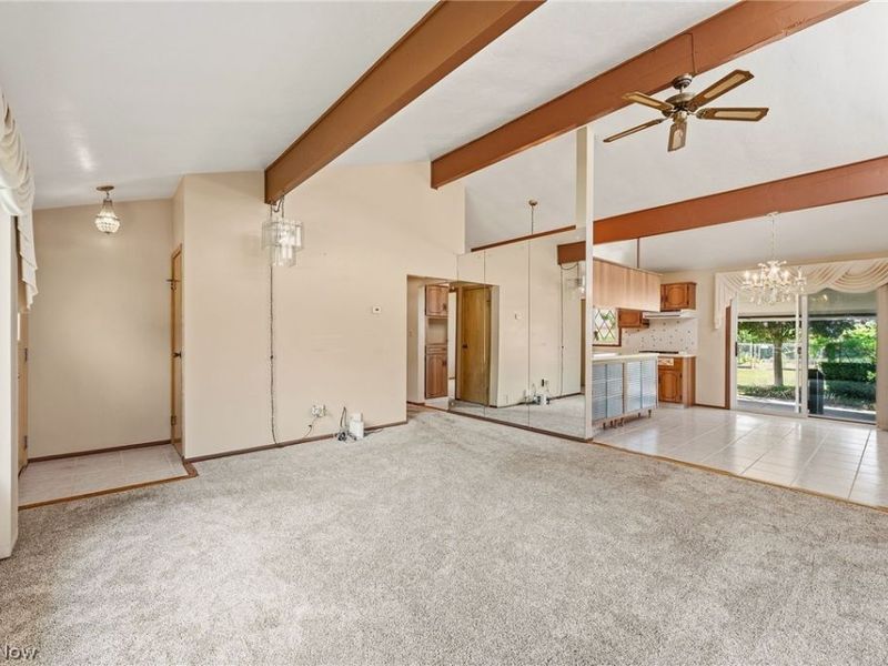 1226 Golden Gate Boulevard , Mayfield Heights, OH 44124 Photo 18