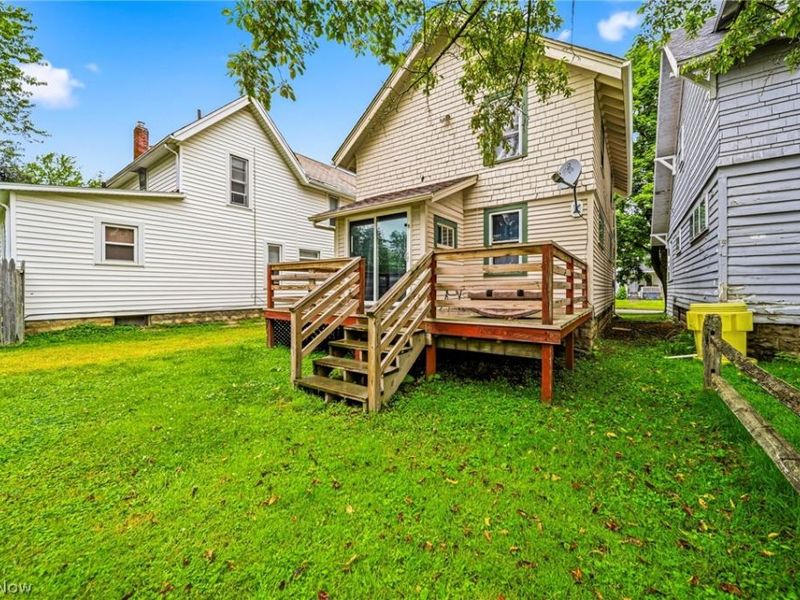 618 W 57th Street , Ashtabula, OH 44004 Photo 9