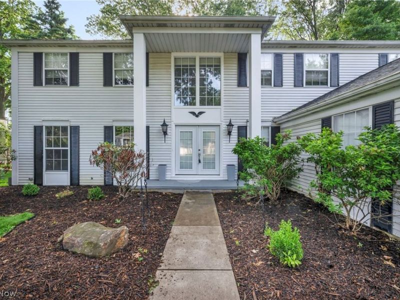 1785 Holdens Arbor Run, Westlake, OH 44145 Photo 4