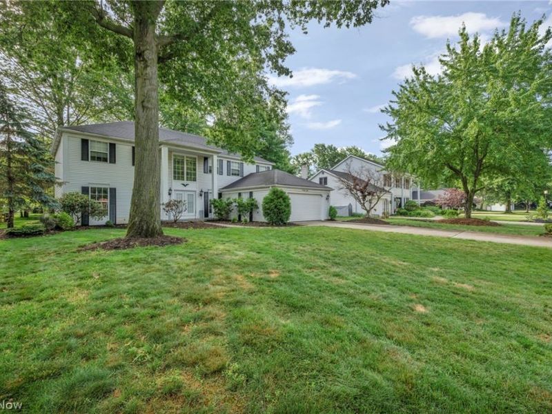 1785 Holdens Arbor Run, Westlake, OH 44145 Photo 5