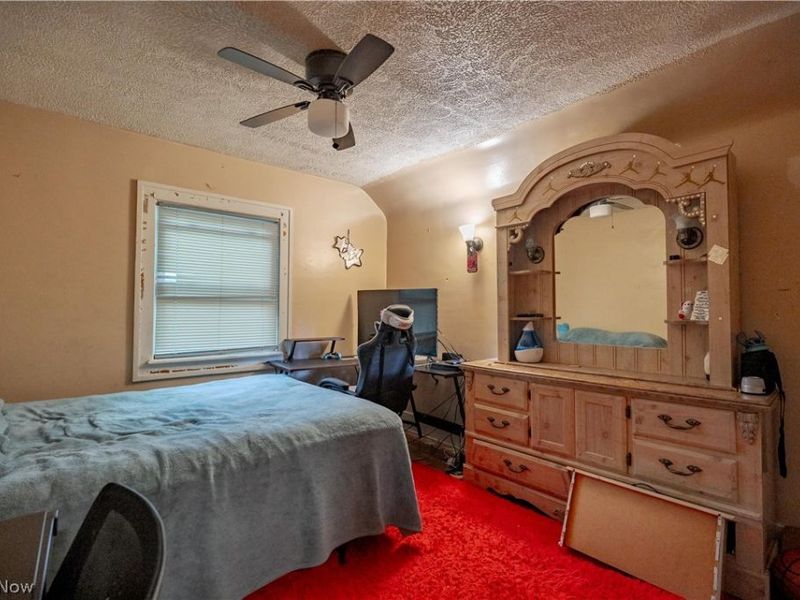 531 Fernwood Drive, Akron, OH 44320 Photo 24