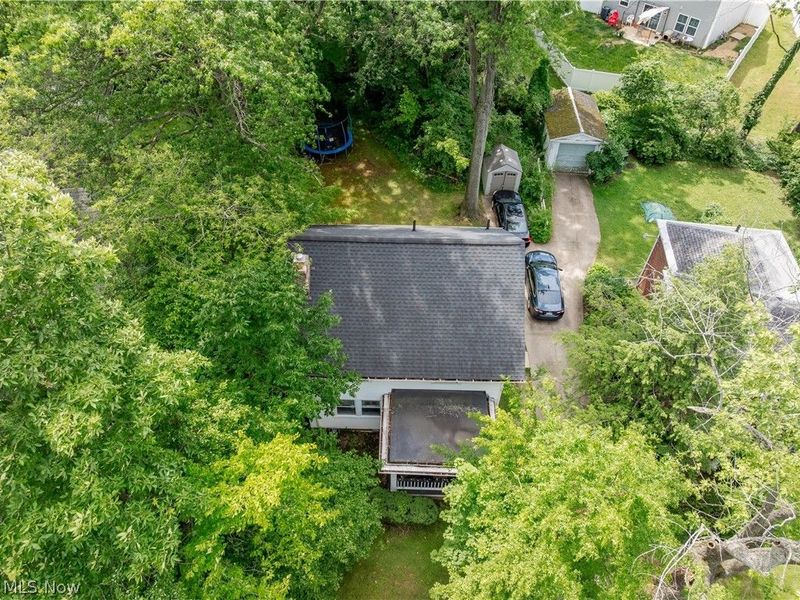 531 Fernwood Drive, Akron, OH 44320 Photo 32