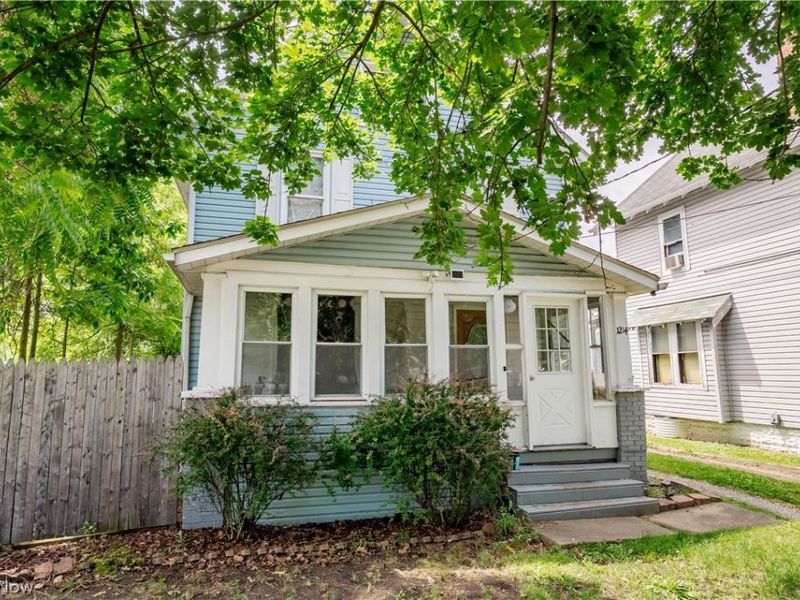 1214 W Wilbeth Road , Akron, OH 44314 Photo 3