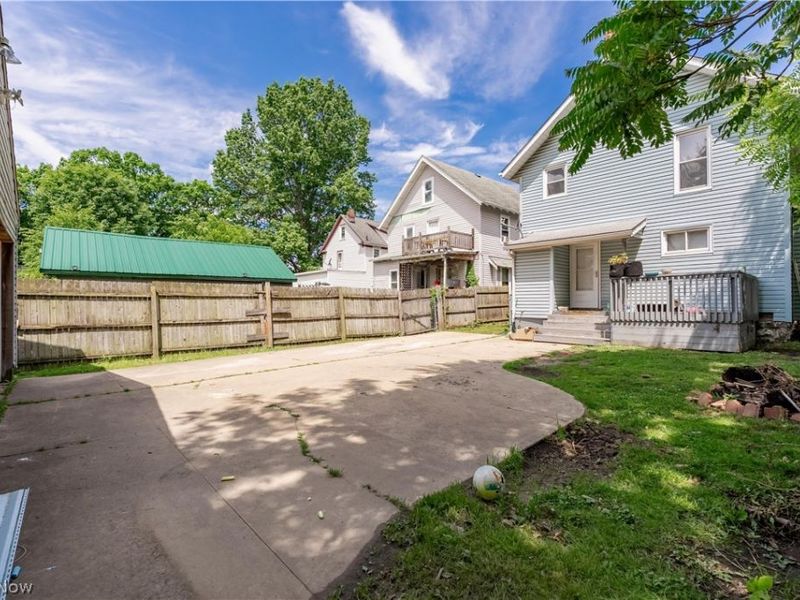 1214 W Wilbeth Road , Akron, OH 44314 Photo 7