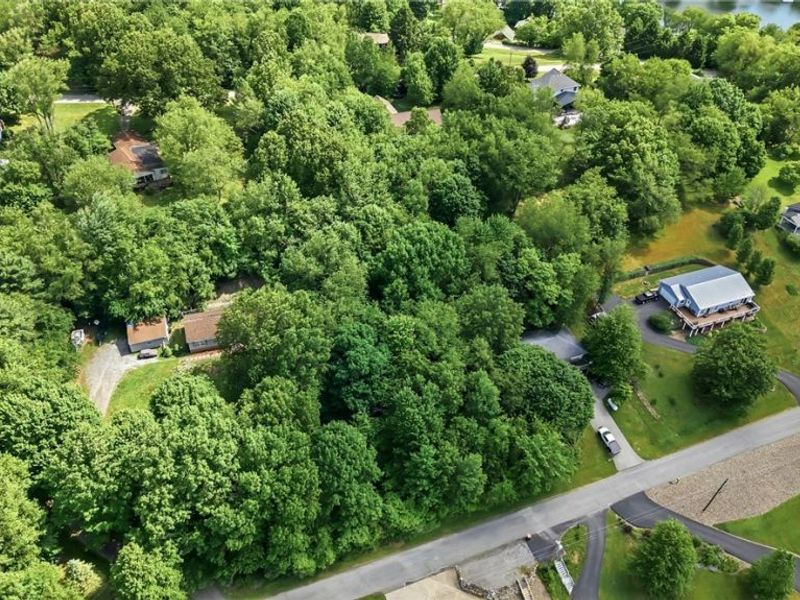 Tomahawk Drive , Negley, OH 44441 Photo 11