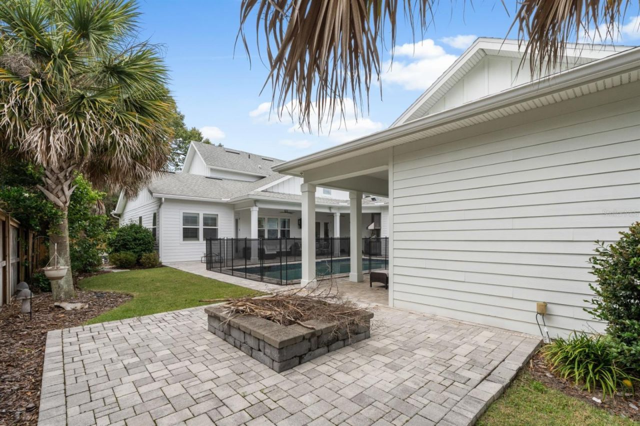 741 SW 133rd Way, Newberry, FL 32669 Photo