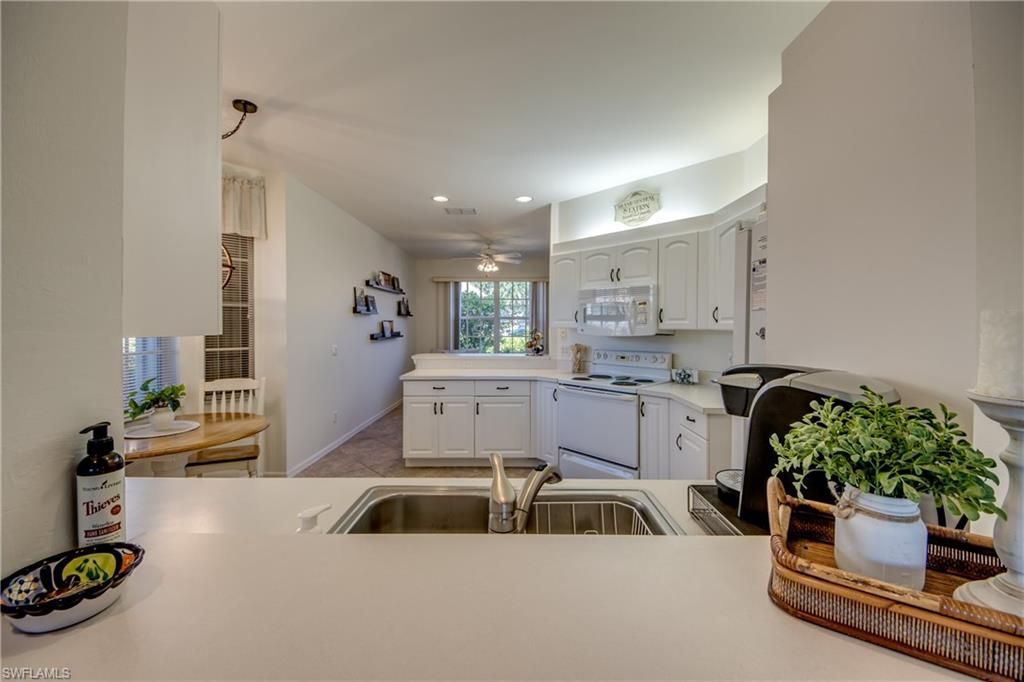 9321 Alamander Ct, Unit 204, Fort Myers, FL 33919 Photo