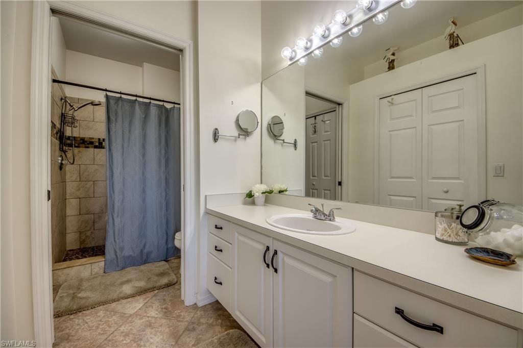 9321 Alamander Ct, Unit 204, Fort Myers, FL 33919 Photo