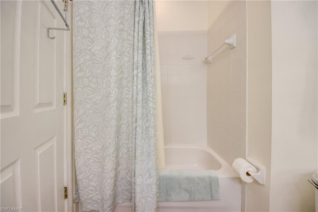 9321 Alamander Ct, Unit 204, Fort Myers, FL 33919 Photo