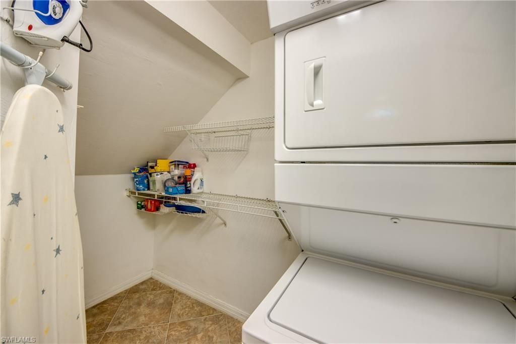 9321 Alamander Ct, Unit 204, Fort Myers, FL 33919 Photo