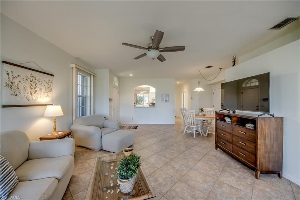 9321 Alamander Ct, Unit 204, Fort Myers, FL 33919 Photo