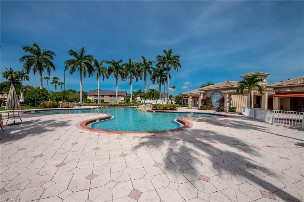 9321 Alamander Ct, Unit 204, Fort Myers, FL 33919 Photo