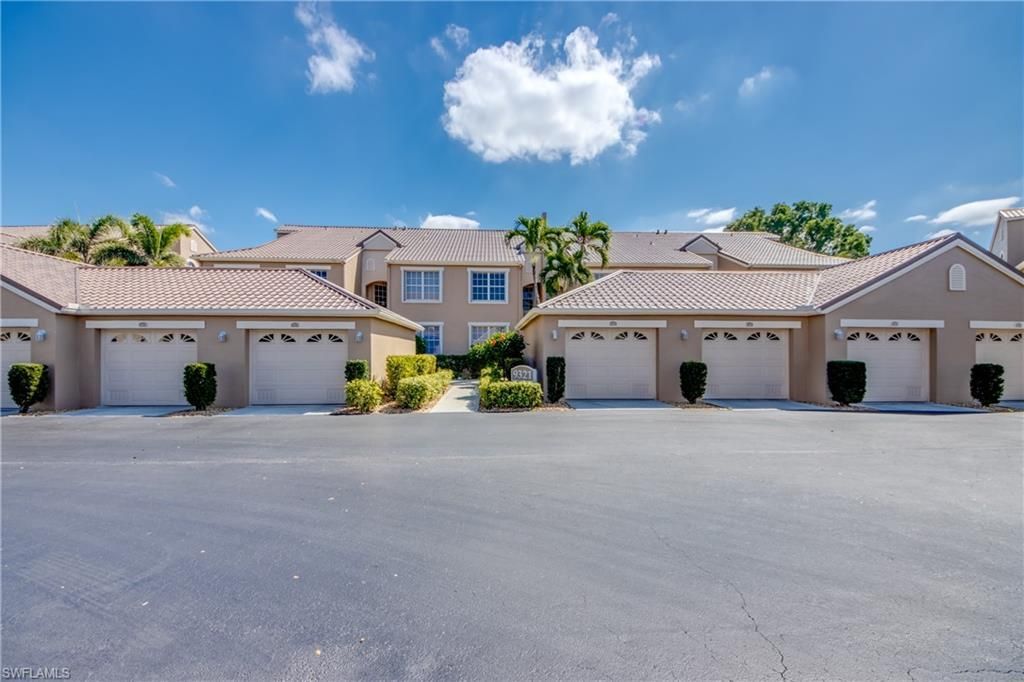 9321 Alamander Ct, Unit 204, Fort Myers, FL 33919 Photo