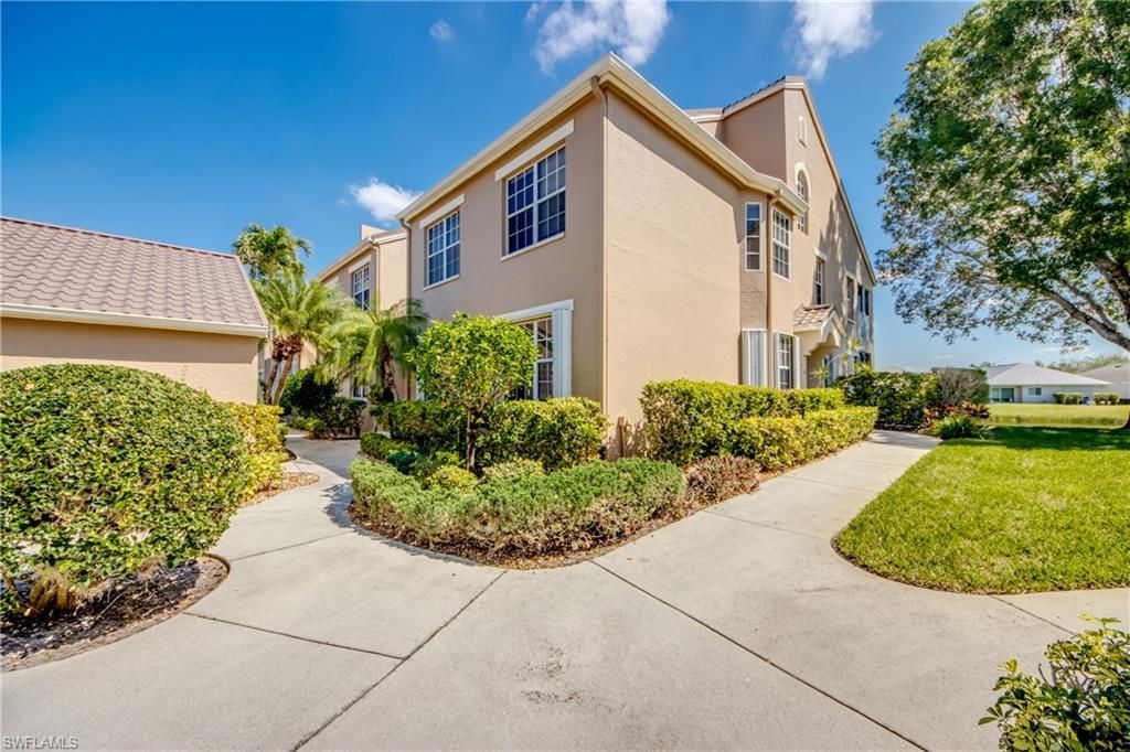 9321 Alamander Ct, Unit 204, Fort Myers, FL 33919 Photo