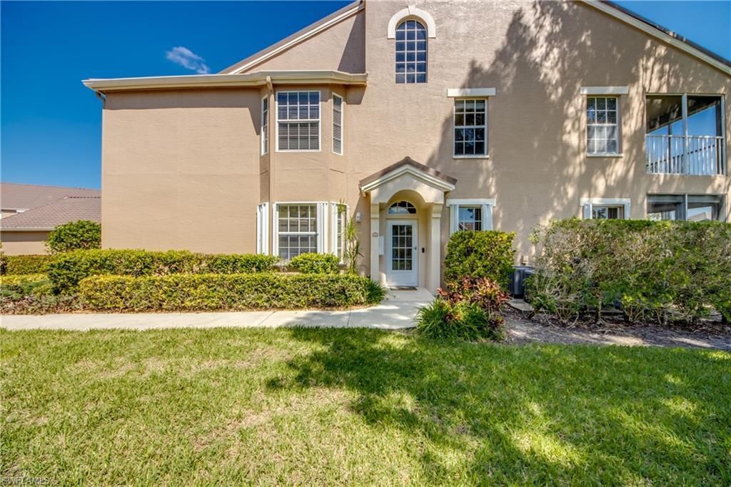 9321 Alamander Ct, Unit 204, Fort Myers, FL 33919 Photo