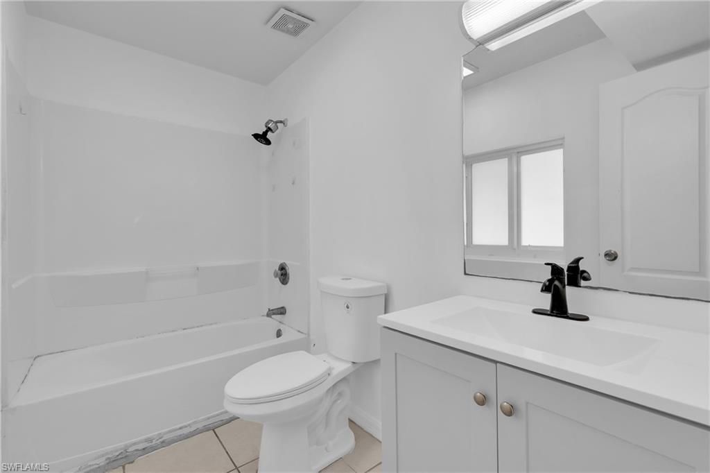 8396 Sevigny Dr , North Fort Myers, FL 33917 Photo