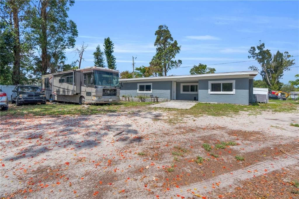 8396 Sevigny Dr , North Fort Myers, FL 33917 Photo
