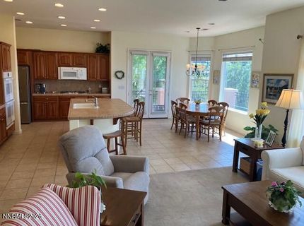 2870 Halo Drive, Sparks, NV 89436 Photo