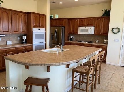2870 Halo Drive, Sparks, NV 89436 Photo