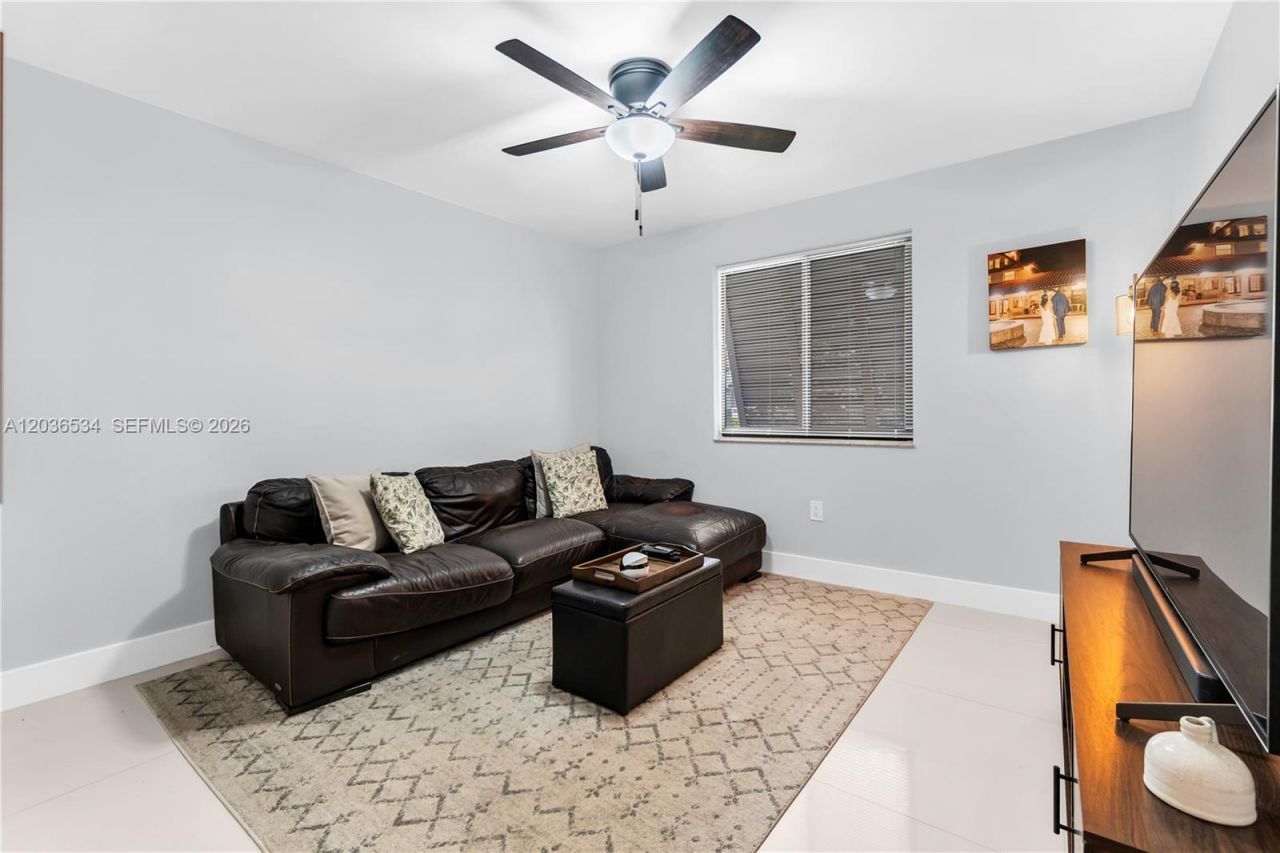 13340 SW 88th Ter, Unit D, Miami, FL 33186 Photo