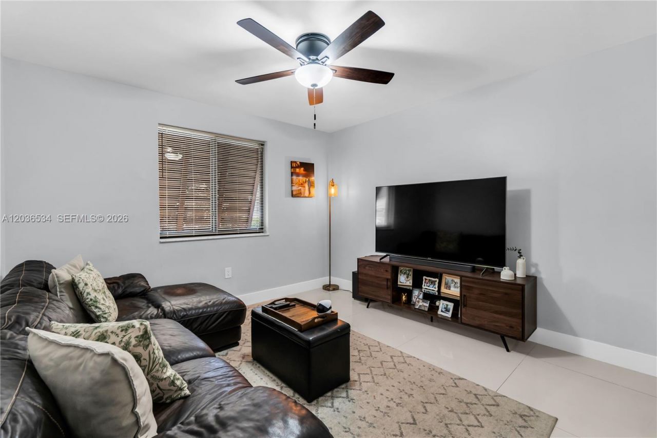 13340 SW 88th Ter, Unit D, Miami, FL 33186 Photo